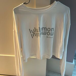 Lululemon long sleeve white shirt